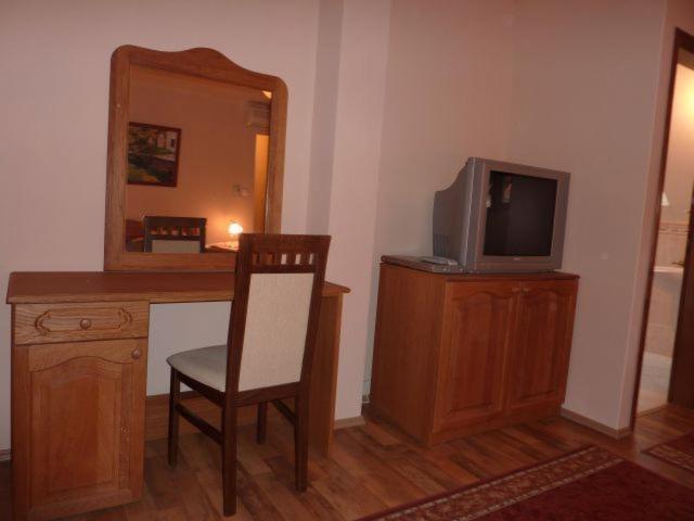 Bed and Breakfast Naspolya Panzio Es Etterem à Bátaapáti Chambre photo